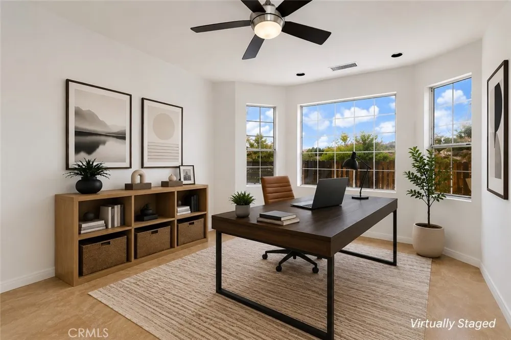 2128 Oak Crest Riverside, CA 92506