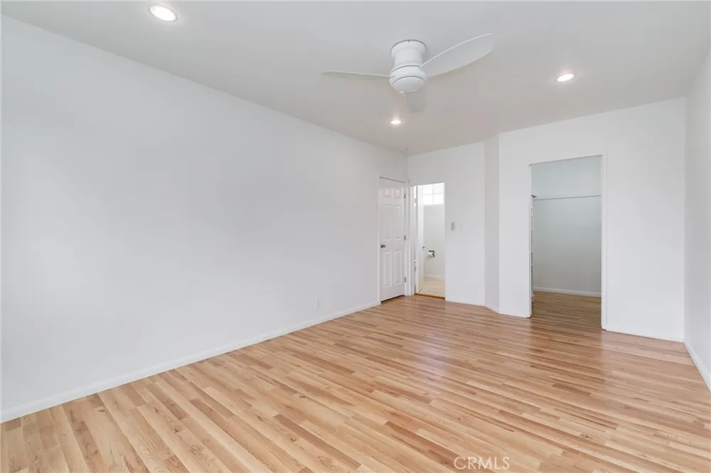 2128 Oak Crest Riverside, CA 92506
