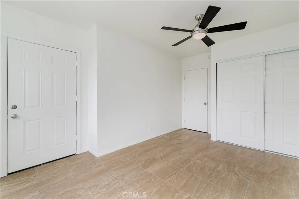 2128 Oak Crest Riverside, CA 92506