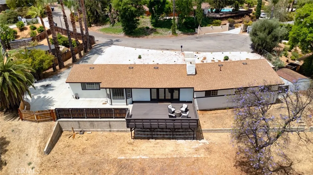 2128 Oak Crest Riverside, CA 92506