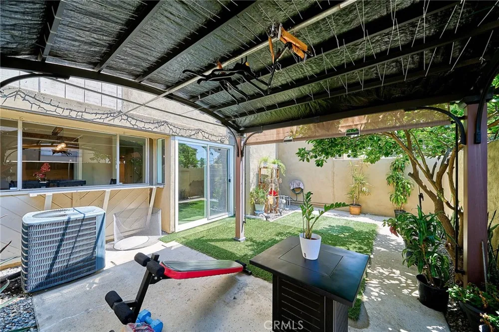 874 Northwood Pomona, CA 91767