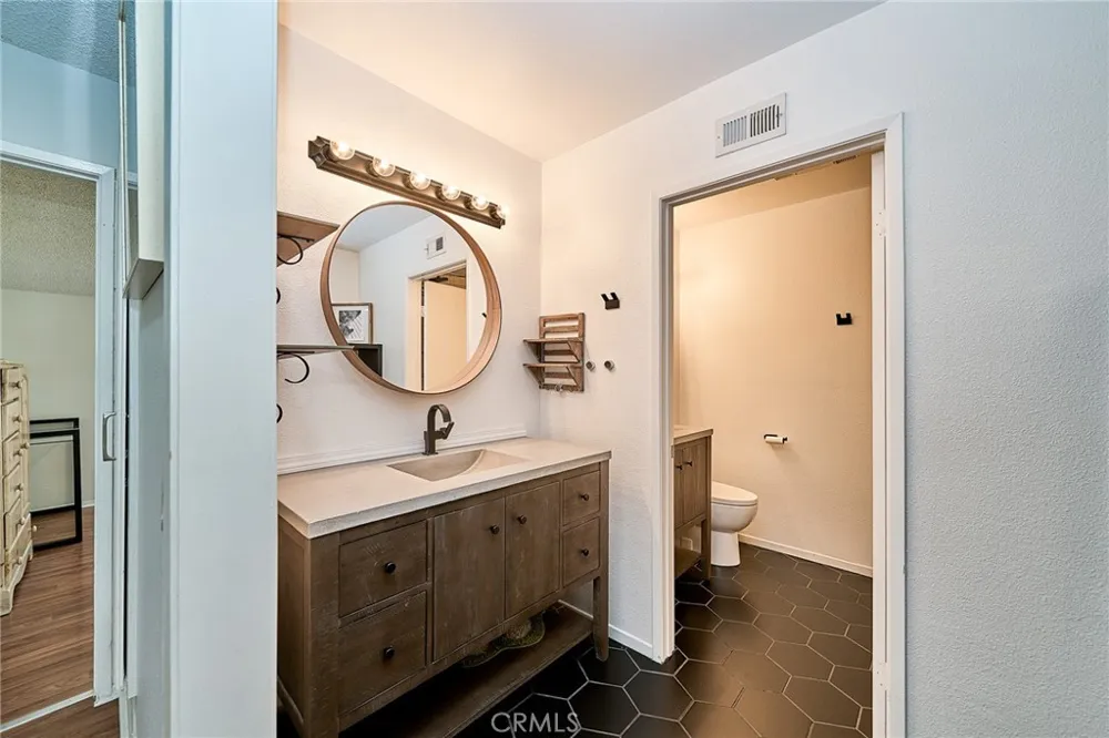 874 Northwood Pomona, CA 91767