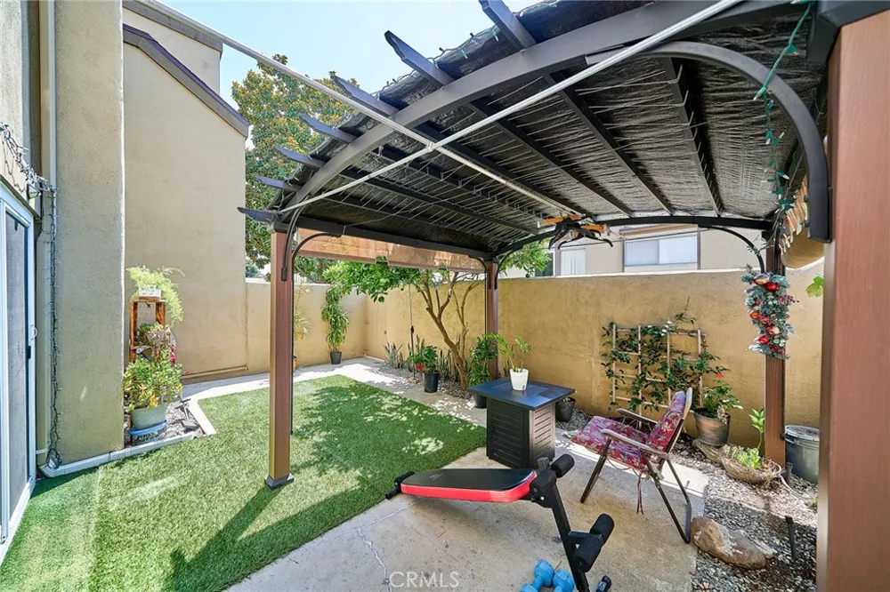 874 Northwood Pomona, CA 91767