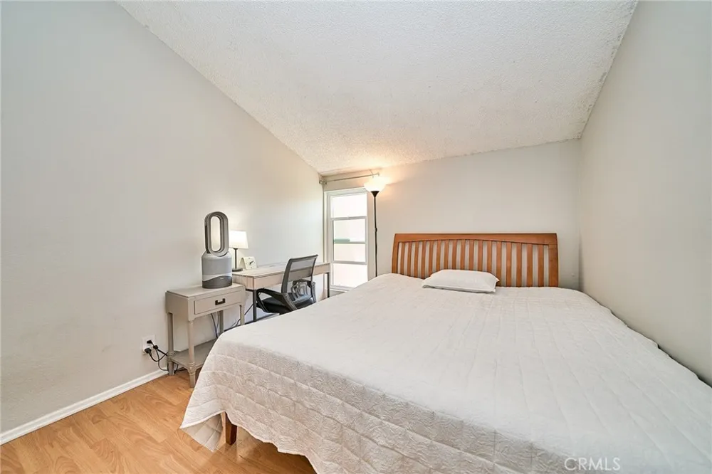 874 Northwood Pomona, CA 91767