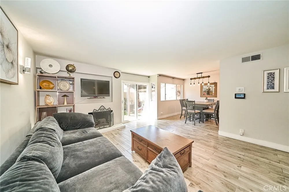 874 Northwood Pomona, CA 91767