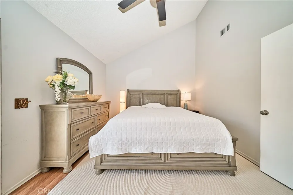 874 Northwood Pomona, CA 91767