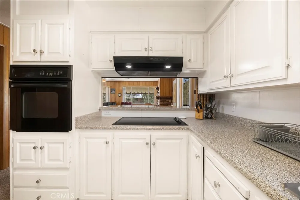 352 Lodgeview Oroville, CA 95966