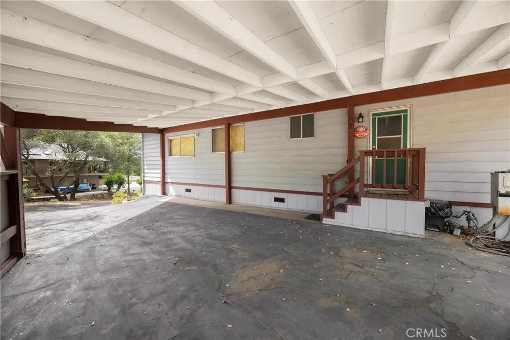 352 Lodgeview Oroville, CA 95966