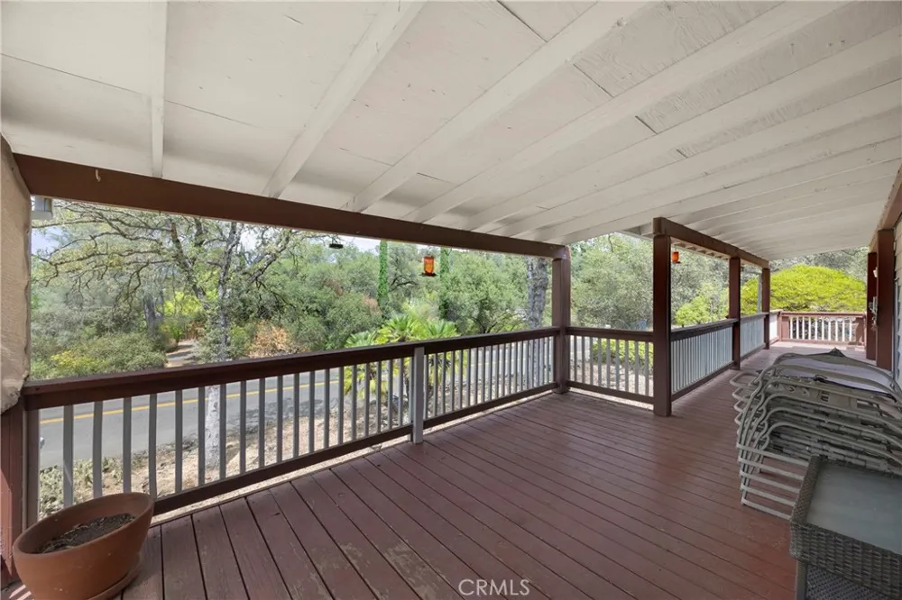 352 Lodgeview Oroville, CA 95966