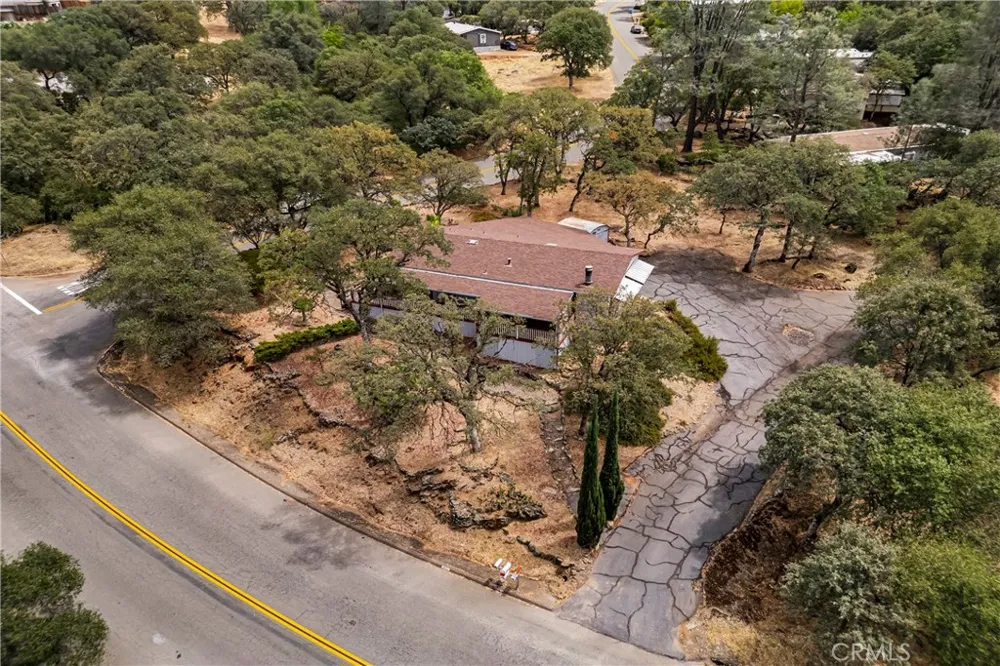 352 Lodgeview Oroville, CA 95966