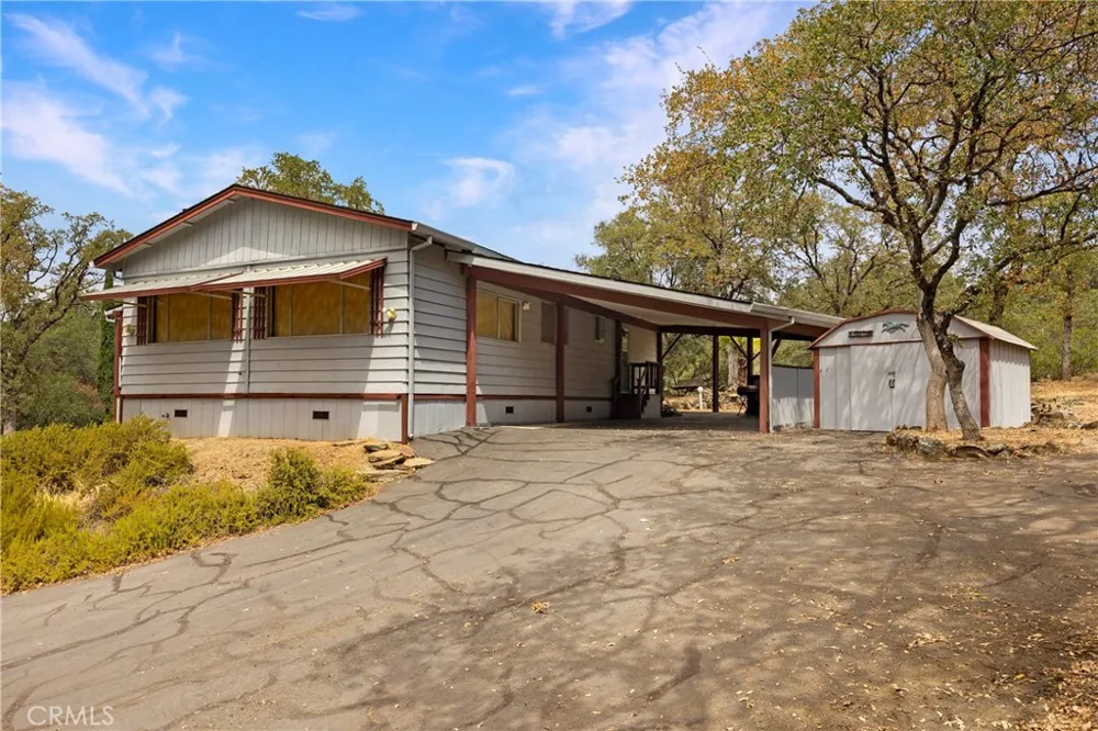 352 Lodgeview Oroville, CA 95966