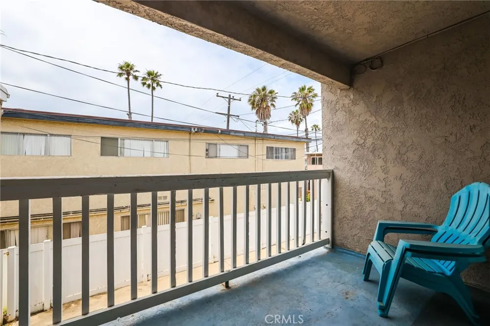205 13th Street #D Huntington Beach, CA 92648