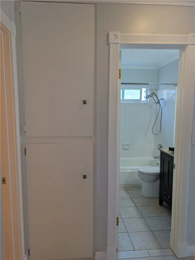 205 13th Street #D Huntington Beach, CA 92648