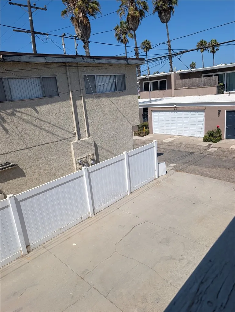 205 13th Street #D Huntington Beach, CA 92648