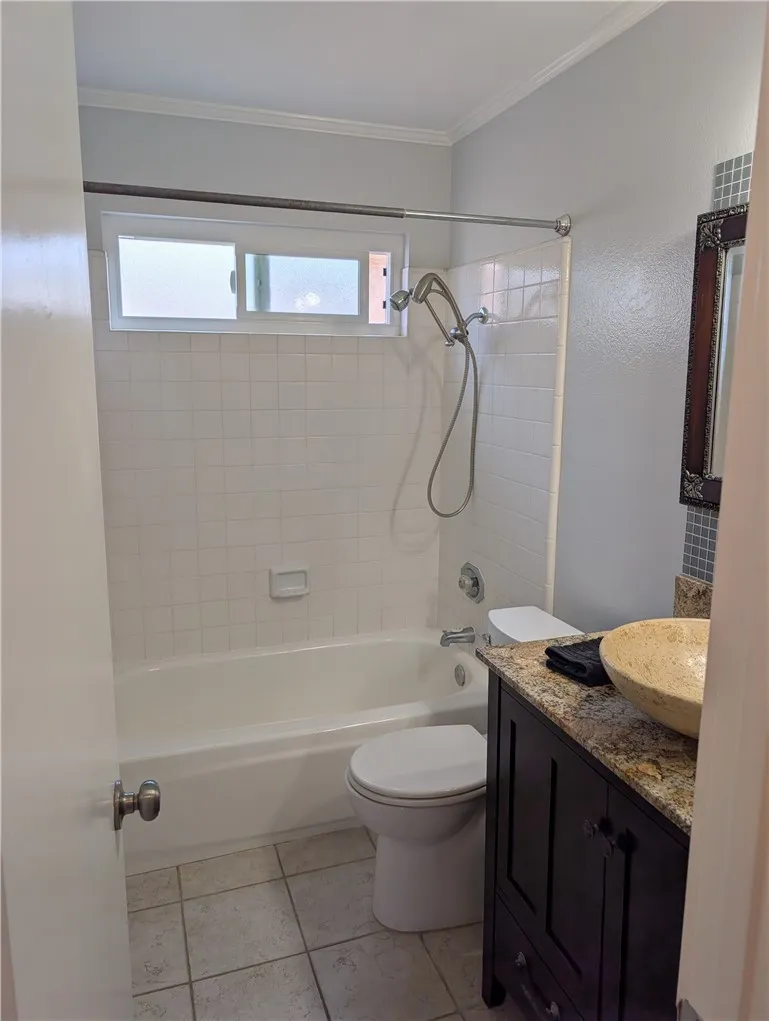 205 13th Street #D Huntington Beach, CA 92648
