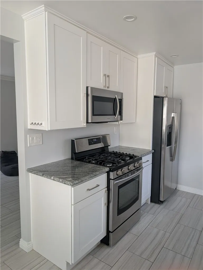 205 13th Street #D Huntington Beach, CA 92648