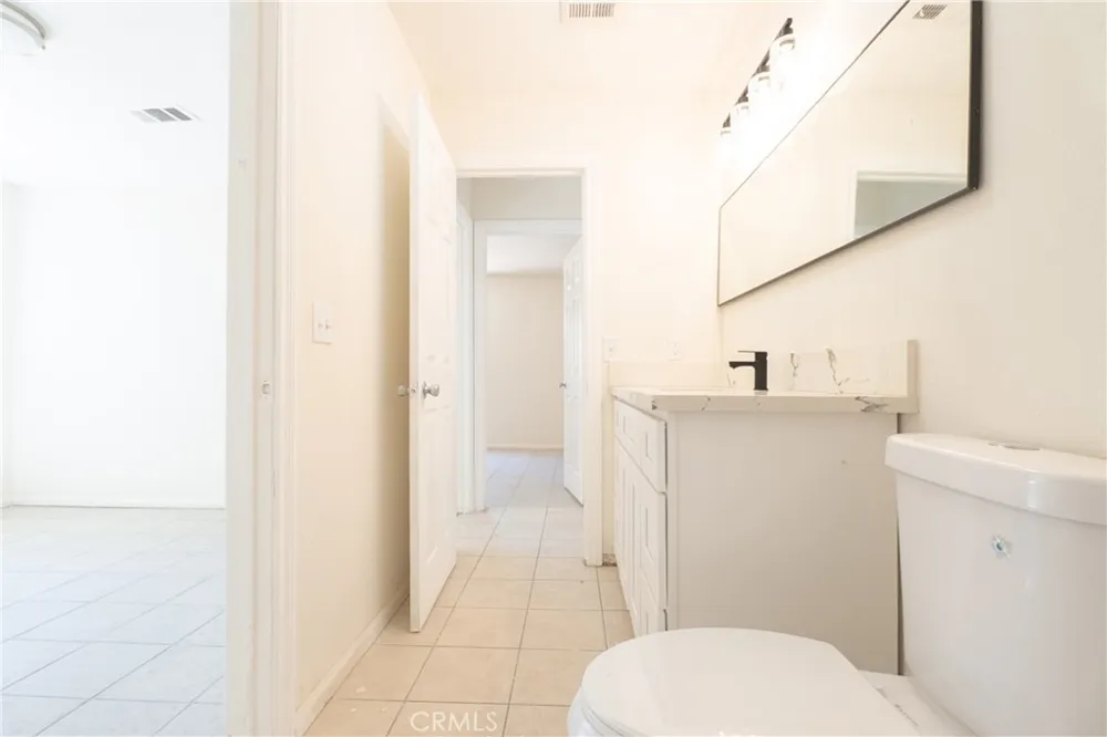 40754 179th E Lancaster, CA 93535