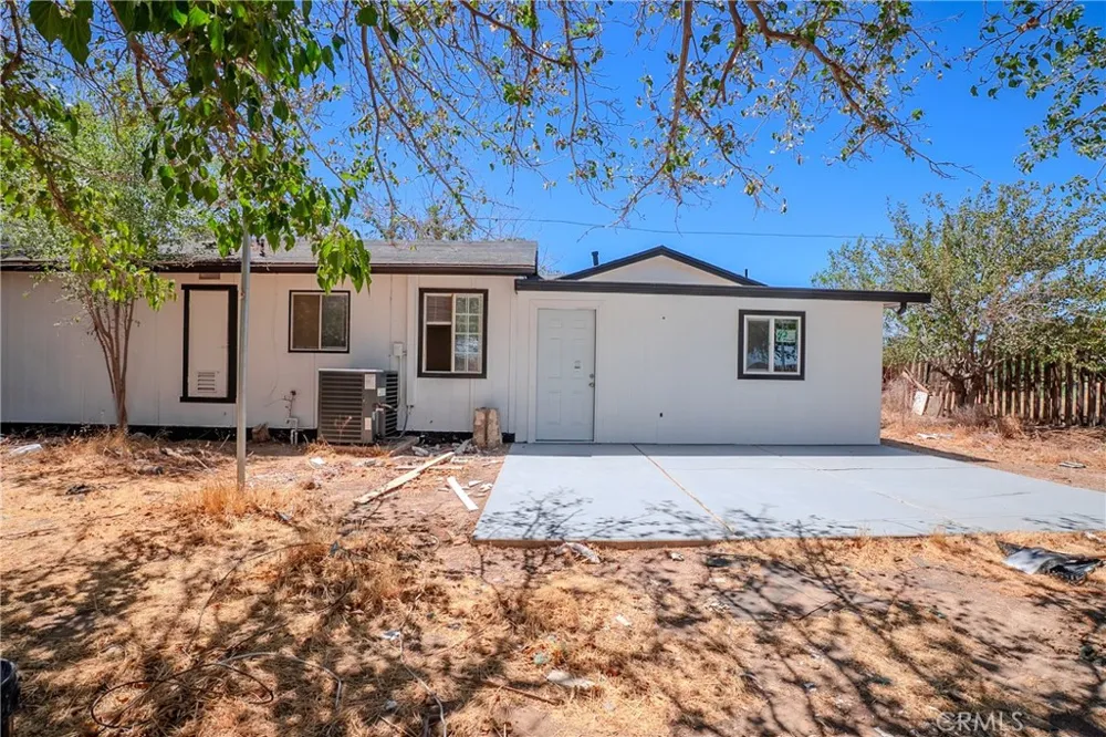 40754 179th E Lancaster, CA 93535