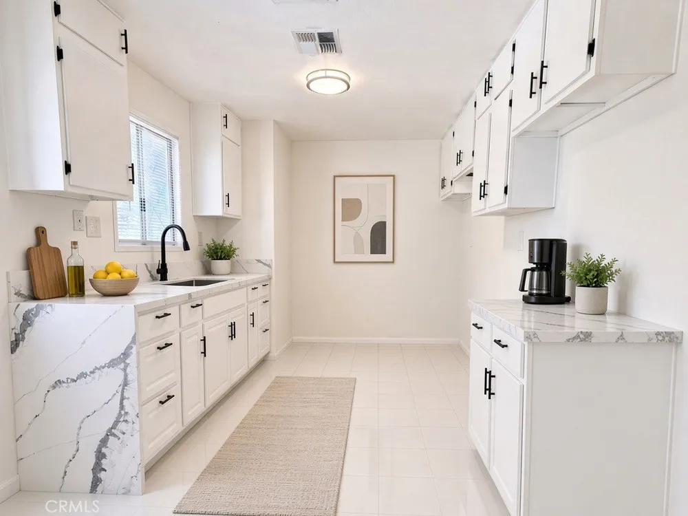 40754 179th E Lancaster, CA 93535