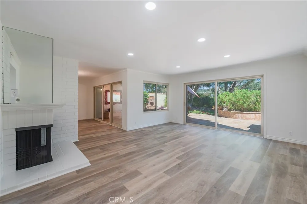 24356 Hillview Laguna Niguel, CA 92677