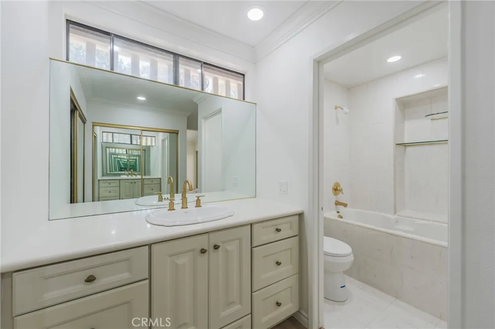 24356 Hillview Laguna Niguel, CA 92677