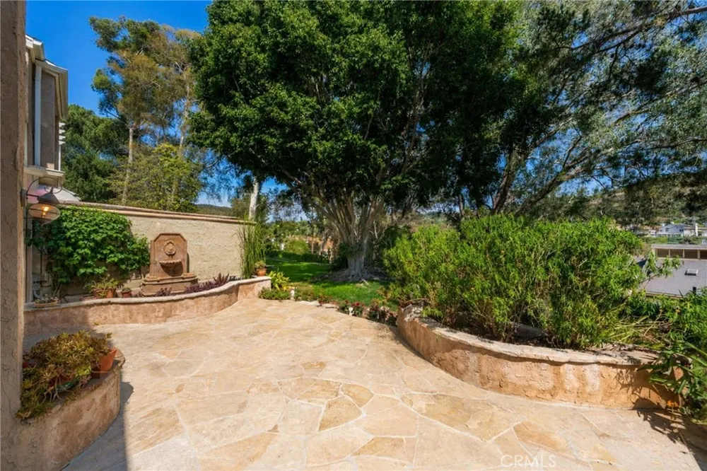 24356 Hillview Laguna Niguel, CA 92677