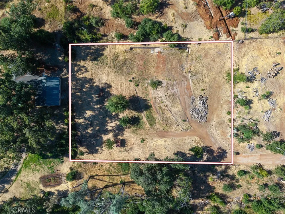 1557 La Grande Vue Paradise, CA 95969