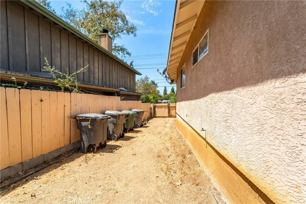 1311 E Mission Fallbrook, CA 92028