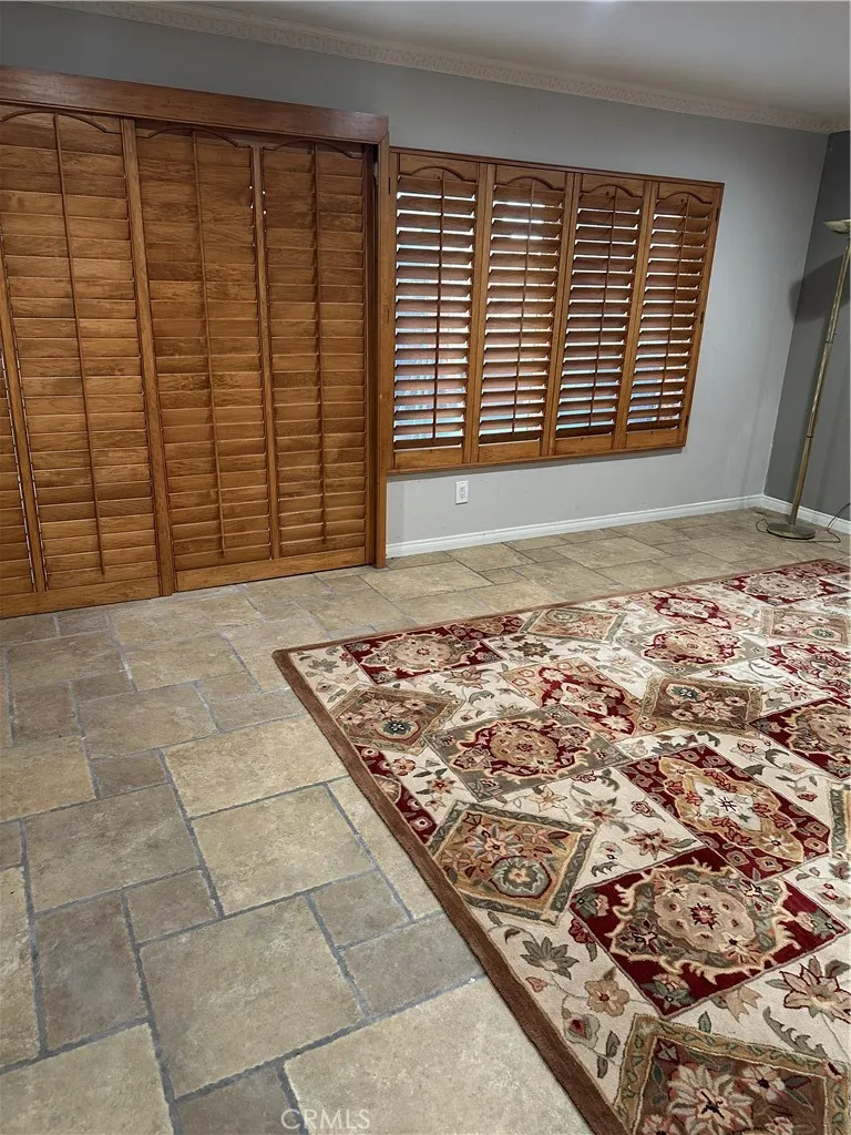 5251 Van Dyke La Palma, CA 90623