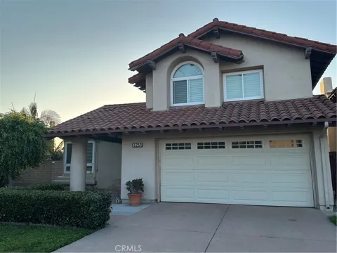 5251 Van Dyke