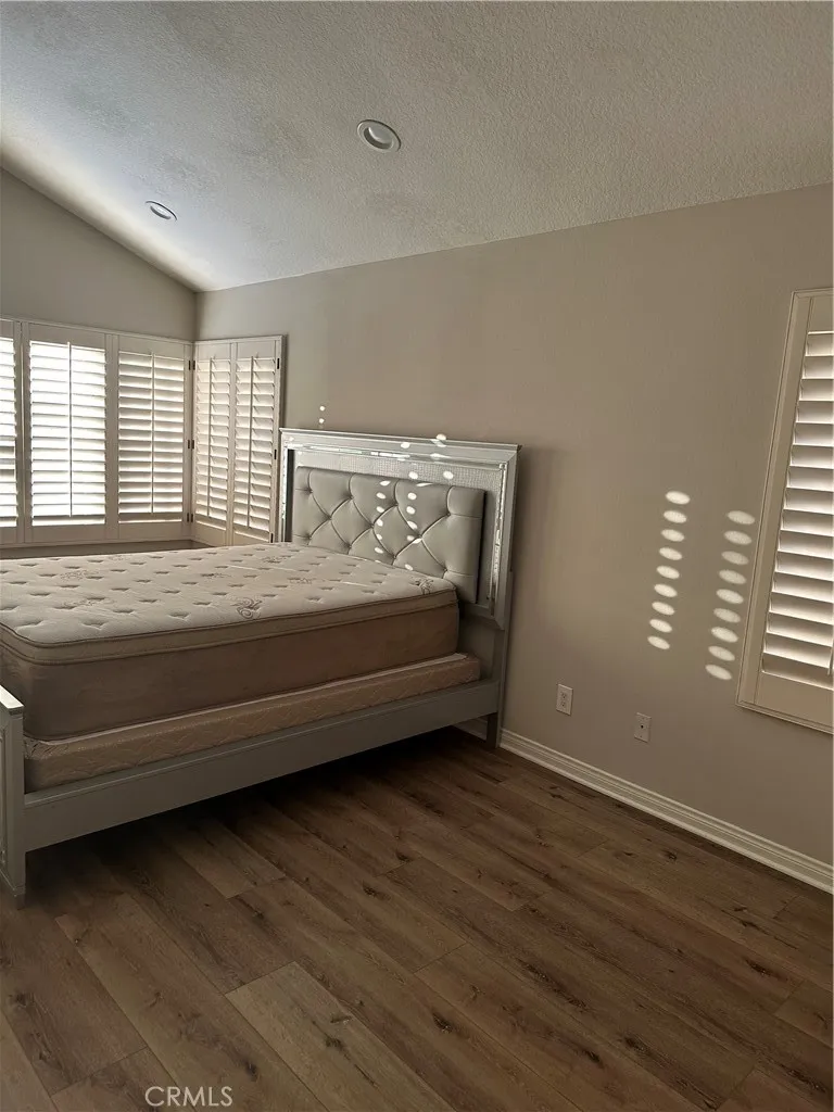 5251 Van Dyke La Palma, CA 90623