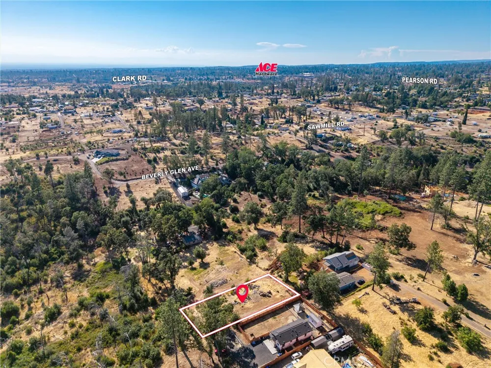 1569 La Grande Vue Paradise, CA 95969
