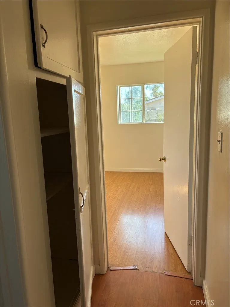 11241 De Haven Ave. Pacoima, CA 91331