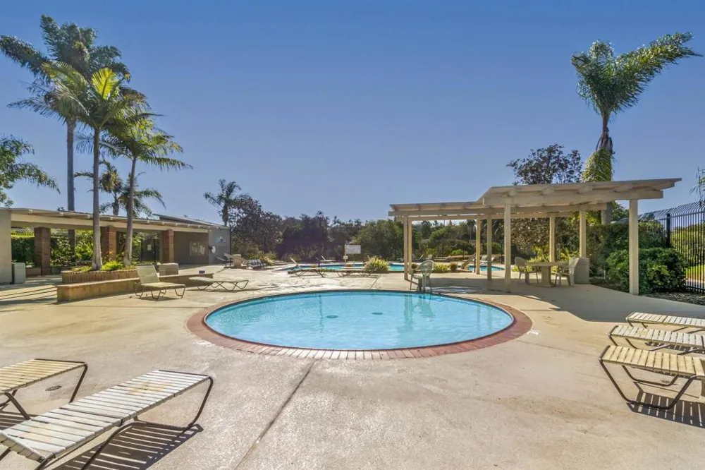 961 Woodlake Drive Cardiff by the Sea, CA 92007