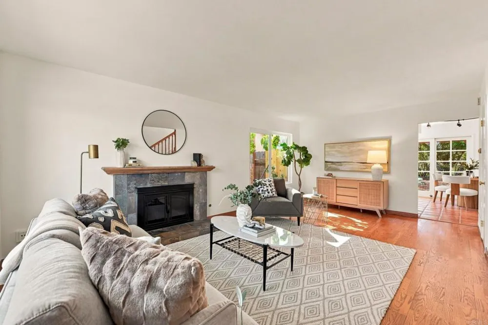 961 Woodlake Drive Cardiff by the Sea, CA 92007