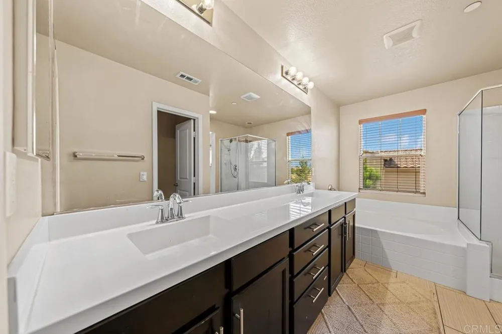 1357 Caminito Veranza #3 Chula Vista, CA 91915