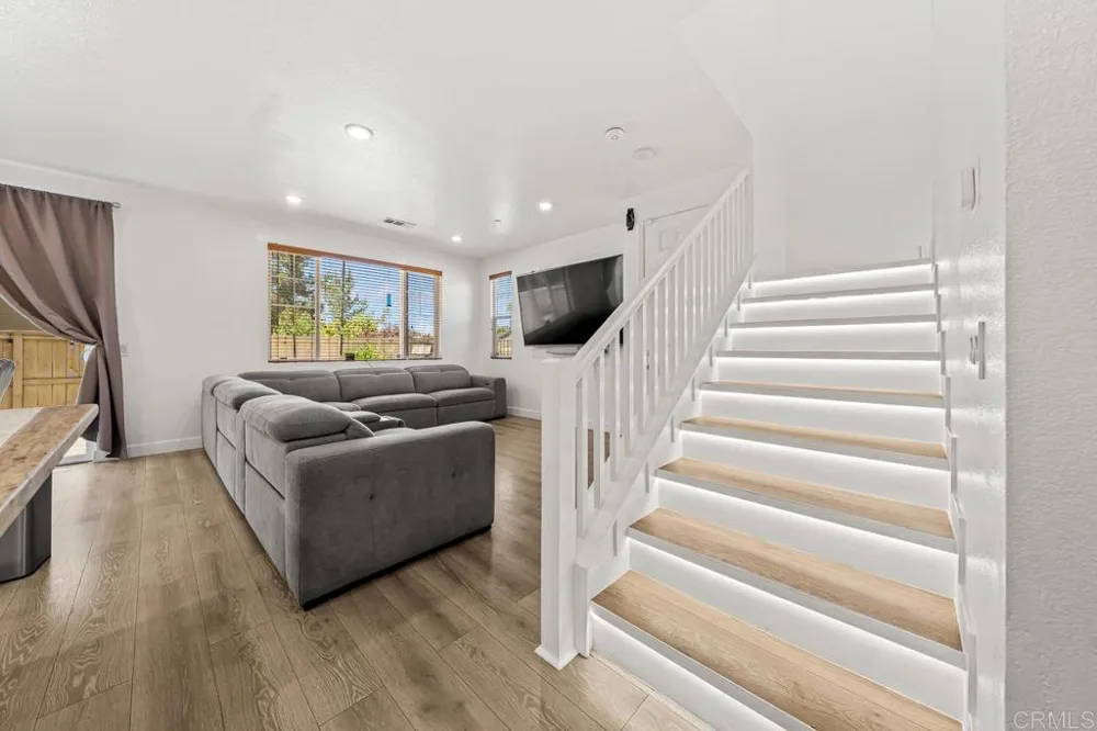 1357 Caminito Veranza #3 Chula Vista, CA 91915