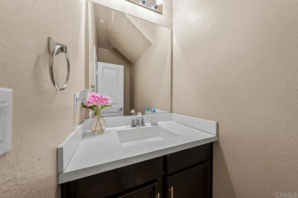 1357 Caminito Veranza #3 Chula Vista, CA 91915