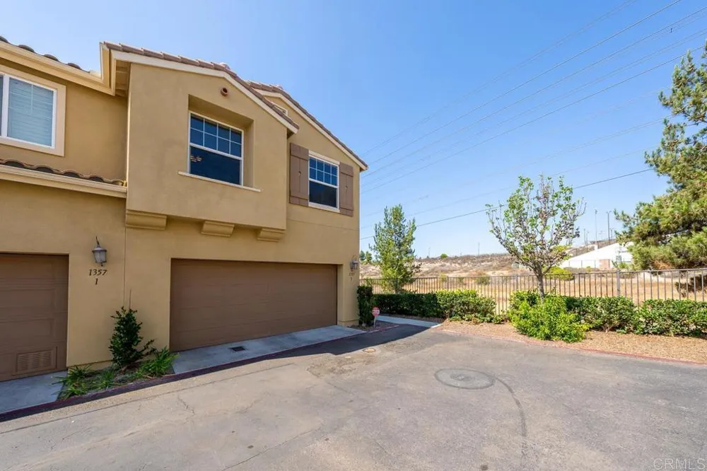 1357 Caminito Veranza #3 Chula Vista, CA 91915