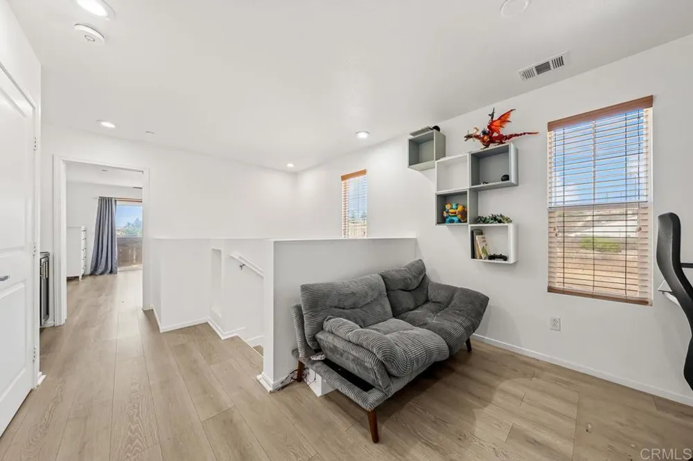 1357 Caminito Veranza #3 Chula Vista, CA 91915