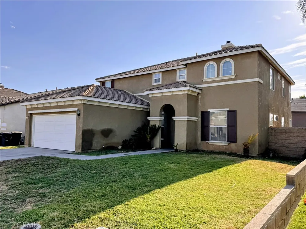 1950 Bankstown Way Perris, CA 92571