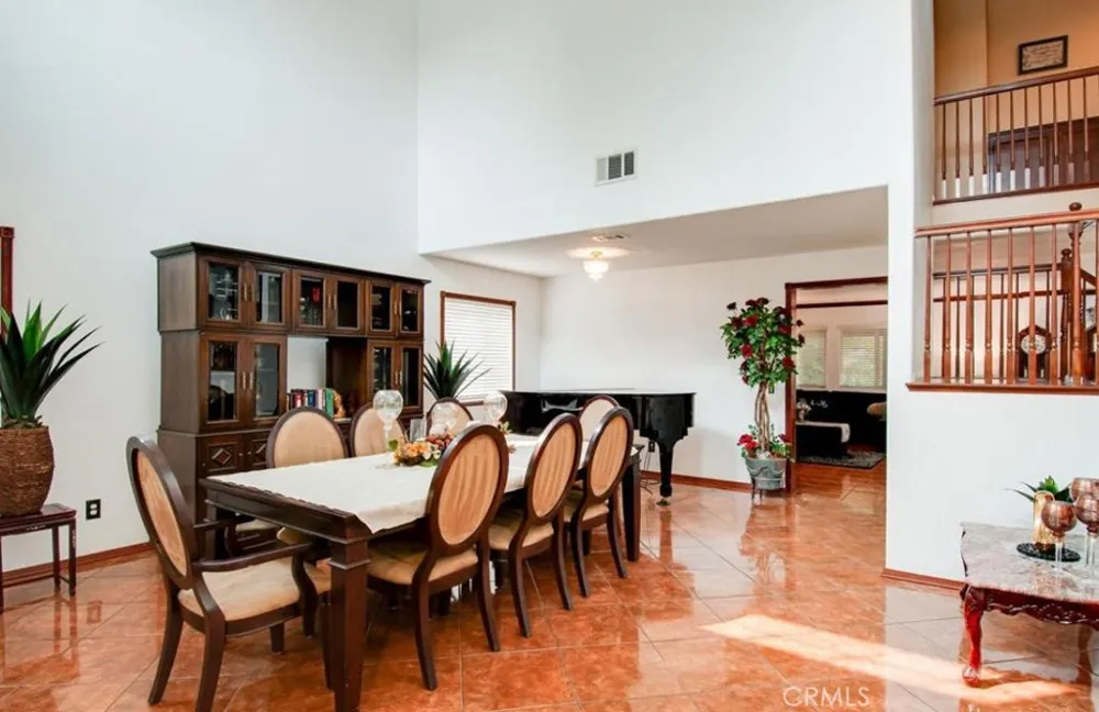 38305 Encanto Murrieta, CA 92563