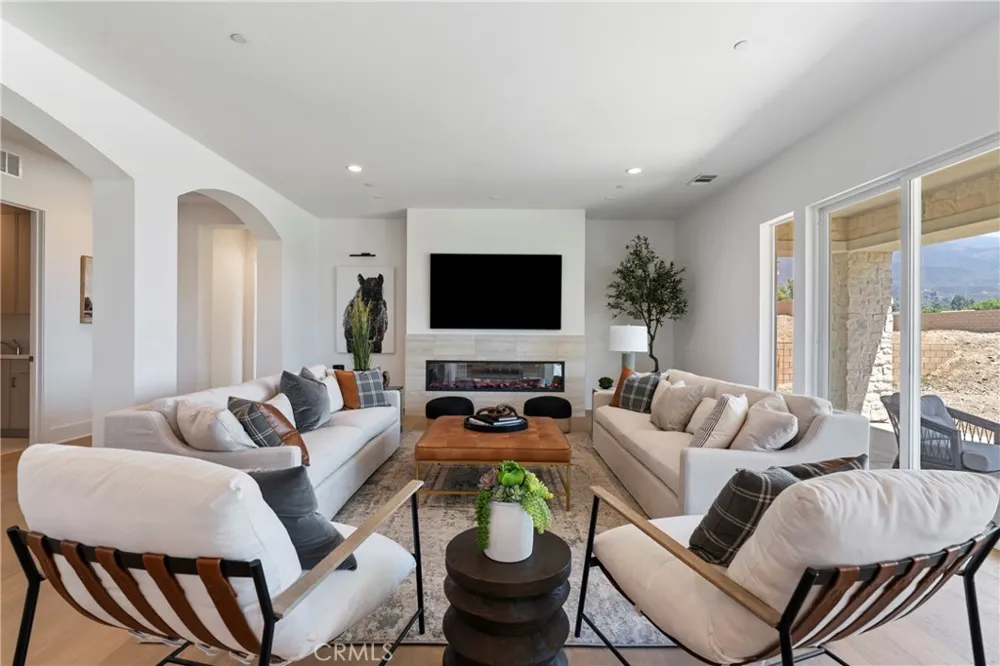 5645 Brittany Rancho Cucamonga, CA 91701