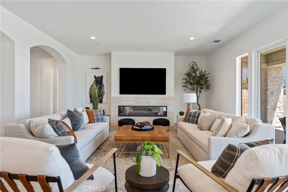 5645 Brittany Rancho Cucamonga, CA 91701