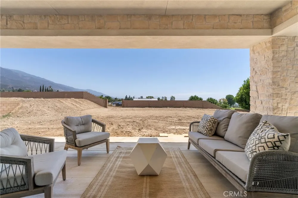 5645 Brittany Rancho Cucamonga, CA 91701