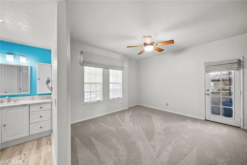 24123 Del Monte Drive #101 Valencia, CA 91355