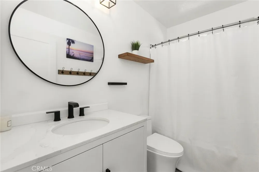 28765 Calle Vista Laguna Niguel, CA 92677