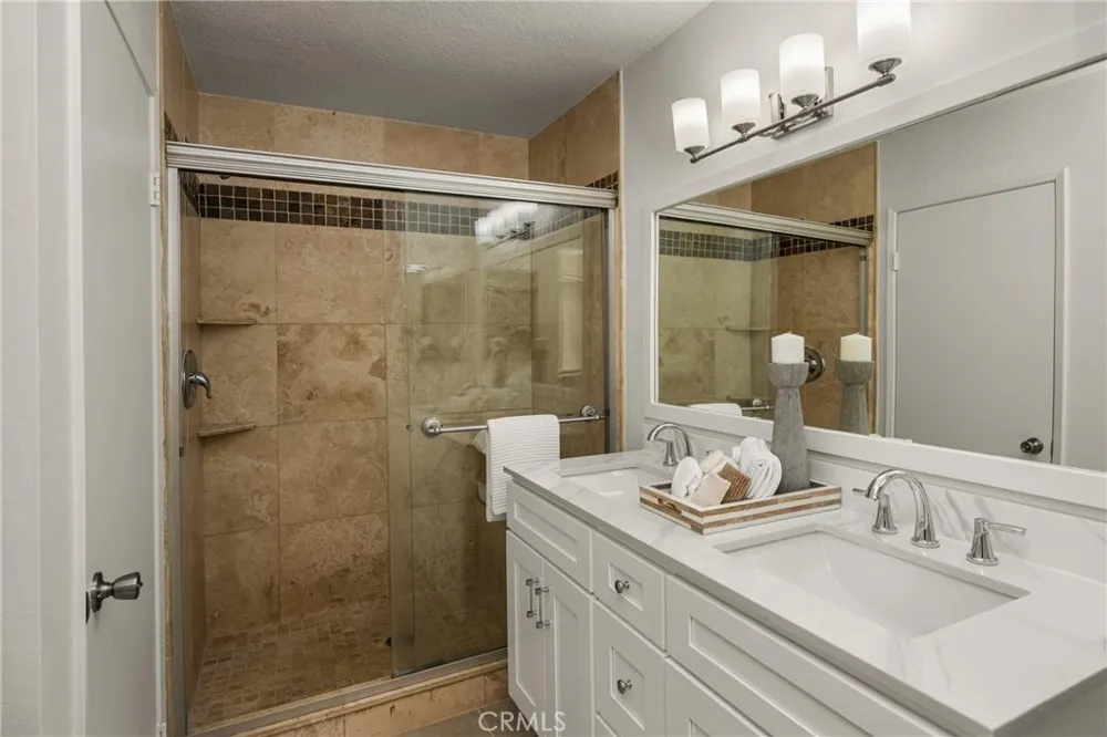 21132 Calle De Paseo Lake Forest, CA 92630