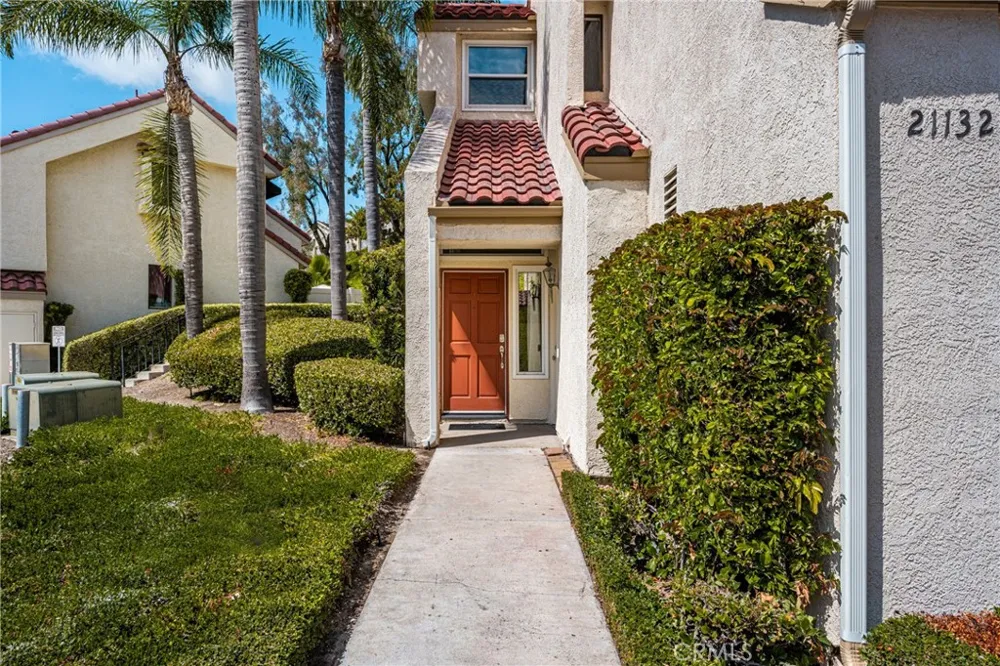 21132 Calle De Paseo Lake Forest, CA 92630