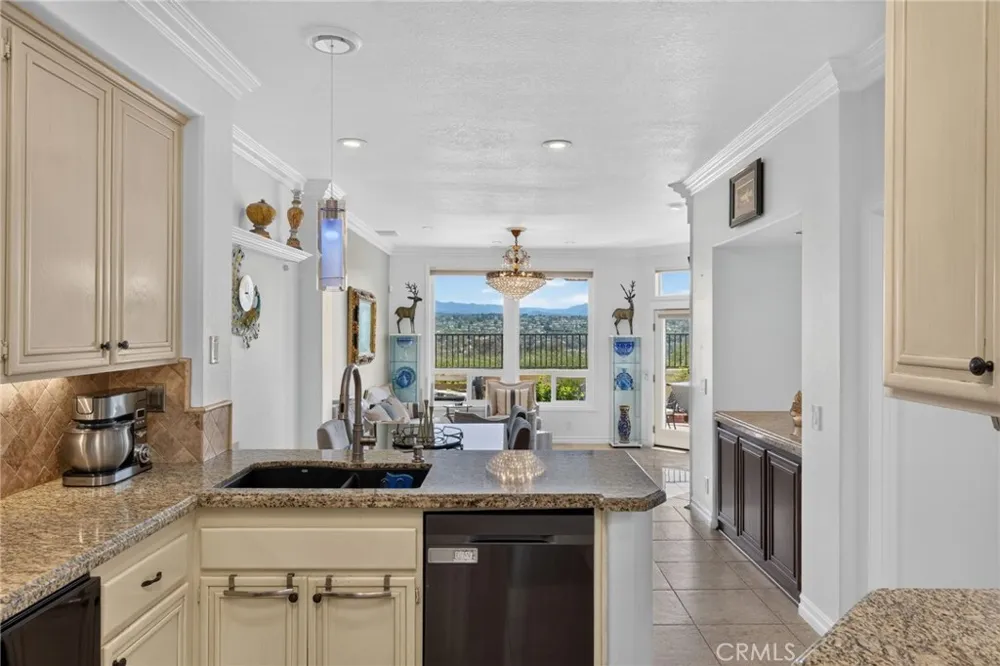 26382 Modena Laguna Hills, CA 92653